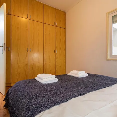 3 Bedroom Near Av. Liberdade * Lisboa