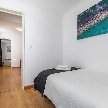 3 Bedroom Near Av. Liberdade * Lisbon
